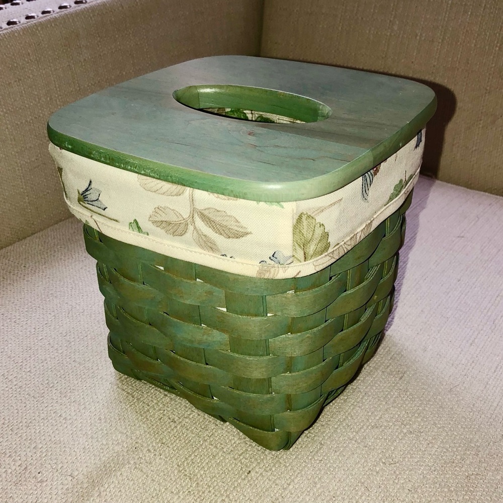 Longaberger Green Wash Kleenex basket w/ cloth & plastic liner